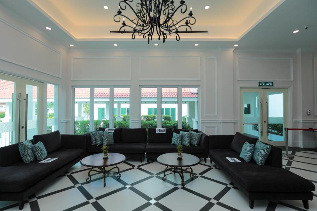 Hotel Casuarina@Kuala Kangsar Esterno foto