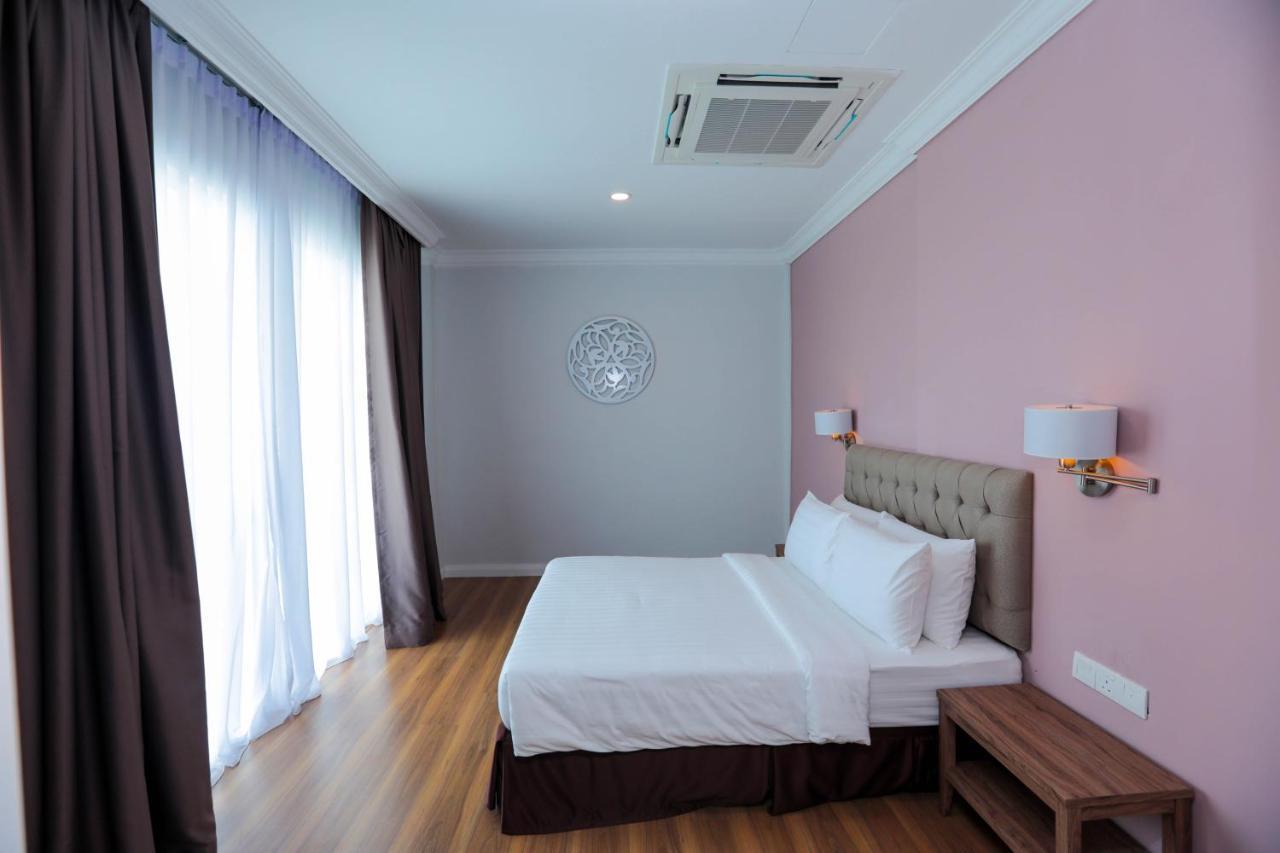 Hotel Casuarina@Kuala Kangsar Esterno foto